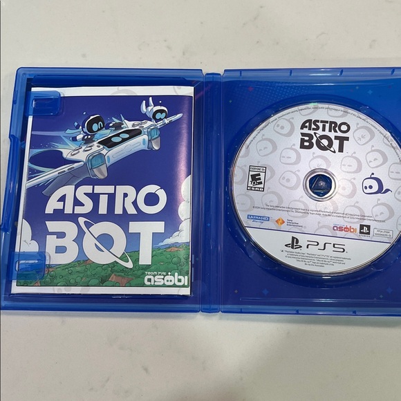 Sony PS5 Astro Bot Video Game - Picture 3 of 3
